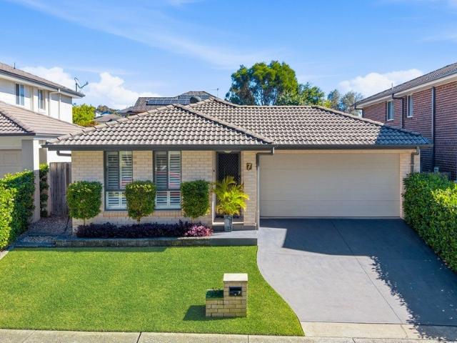 Comfortable Family Living in a Sought After Location