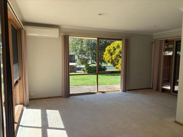 Comfortable Family Living in a Peaceful Court