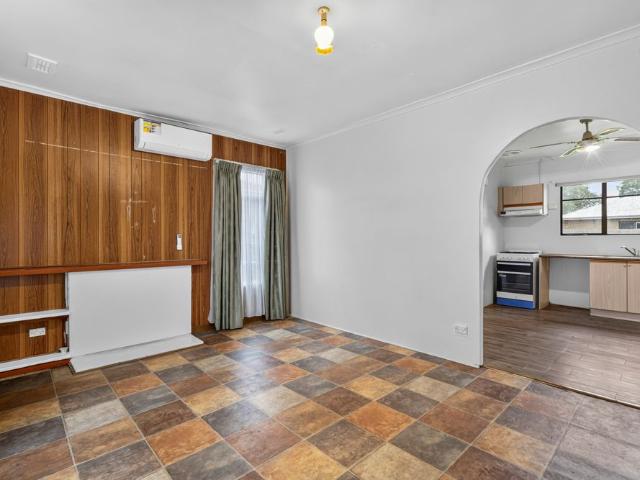 Comfortable Family Living in a Peaceful and Convenient Location