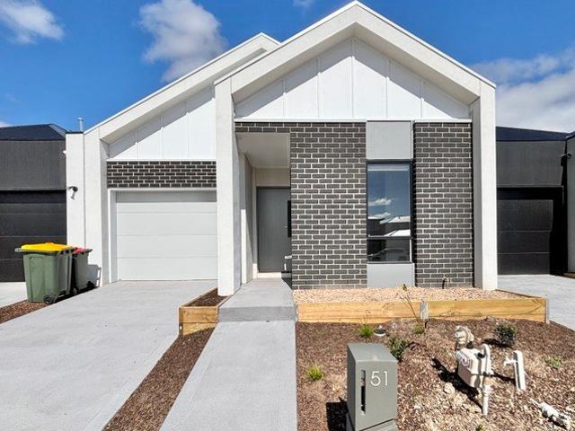 Comfortable Family Living in a Peaceful Lara Setting
