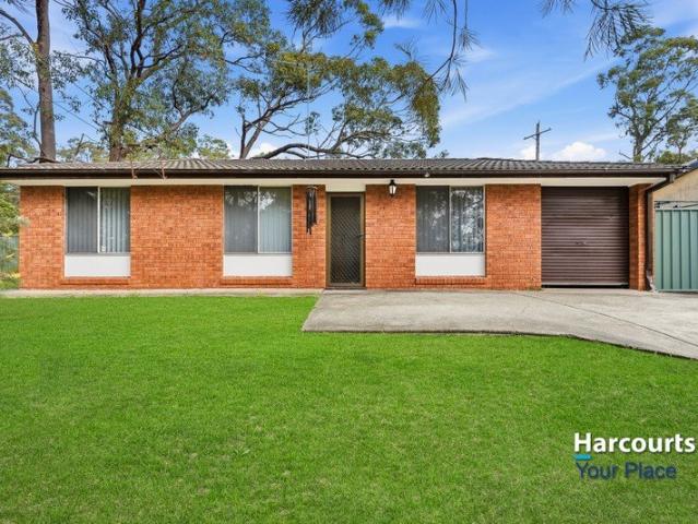 Pre Register for Saturday Inspection! Comfortable Family Living in a Peaceful Warrimoo Setting