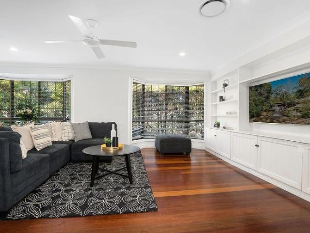 Comfortable Family Living in a Prime Alexandra Hills Location POOL MAINTENANCE INCLUDED