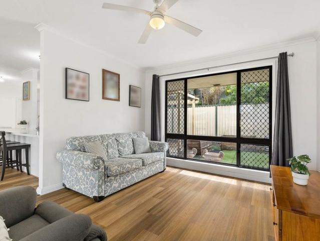 Comfortable Family Living in a Prime Daisy Hill Location