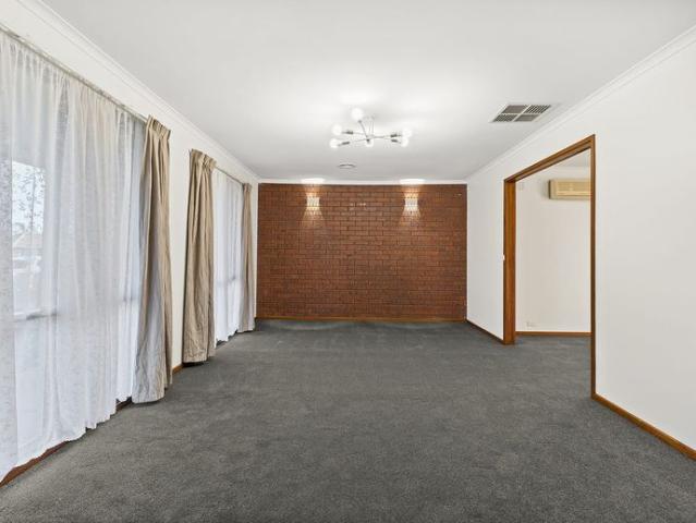 Comfortable Family Living in a Prime Location
