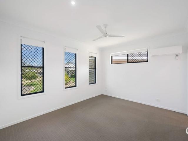 Comfortable Family Living in a Quiet Court Location