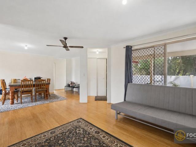 Comfortable Family Living in a Quiet Cul de Sac in Langford