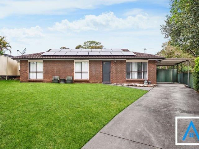 Comfortable Family Living in a Quiet Cul De Sac Location