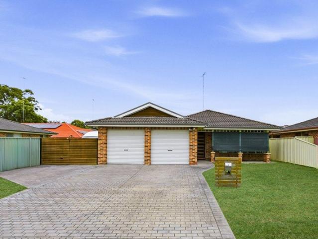 Comfortable Family Living in a Quiet Glenmore Park Location