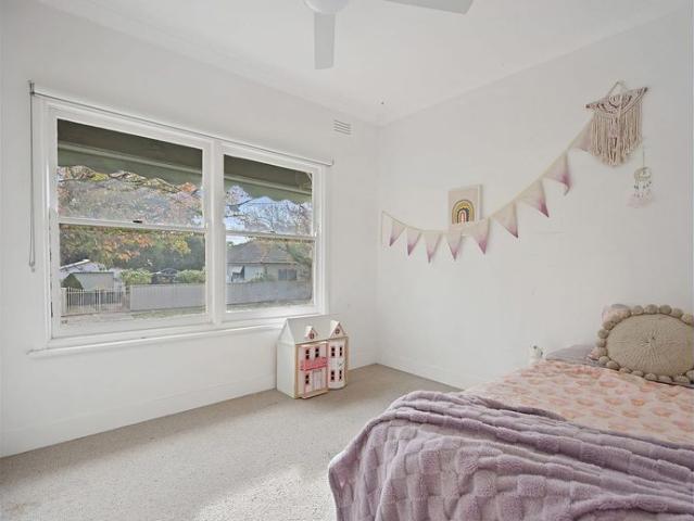 Comfortable Family Living in a Quiet Location