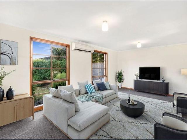 Comfortable Family Living in Belmont