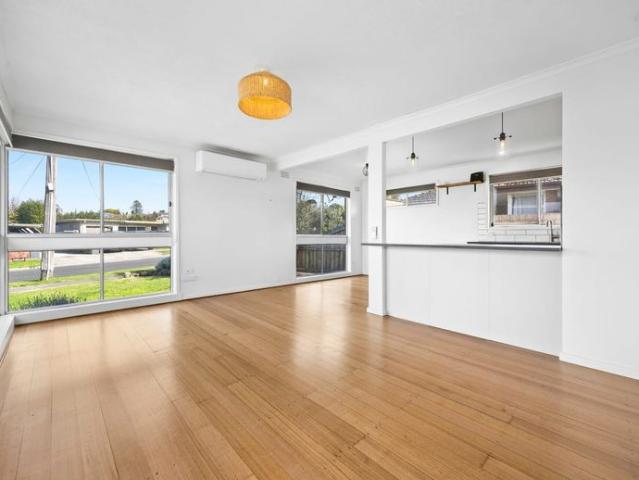 Comfortable Family Living in Bell Post Hill