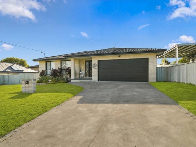 Comfortable Family Living in Cundletown