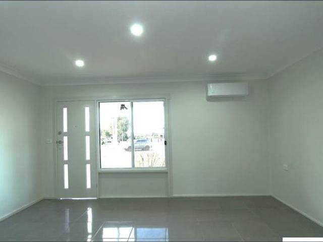 Comfortable Family Living in Convenient Lurnea