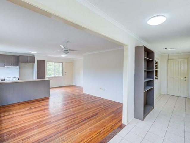 Comfortable Family Living in Convenient Slacks Creek