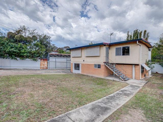 Comfortable Family Living in Convenient Slacks Creek
