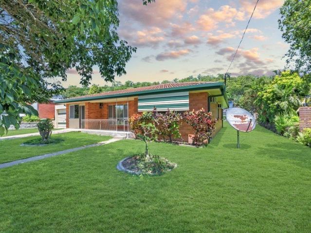 COMFORTABLE FAMILY LIVING IN CONVENIENT WULGURU!