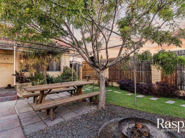 Comfortable Family Living in the Heart of Hamilton Hill