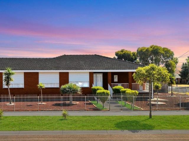 Comfortable Family Living in the Heart of Hoppers Crossing!