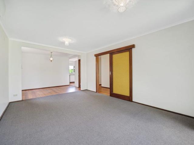 Comfortable Family Living in the Heart of Lara. Check out our 3D Tour online