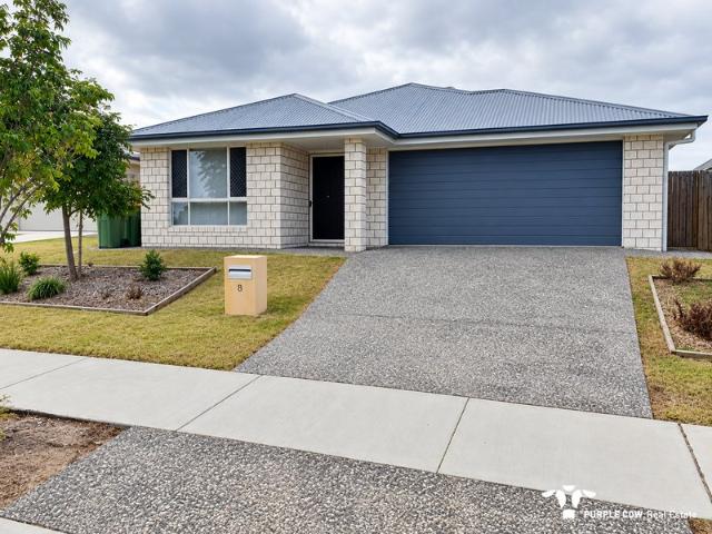 Comfortable Family Living in the Heart of Plainland