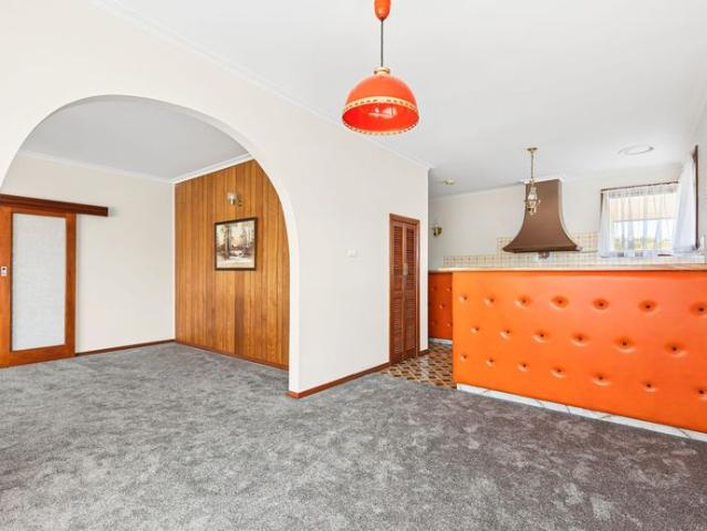 Comfortable Family Living in the Sought After Suburb of Hamlyn Heights