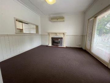 Comfortable Family Living in Thornlie
