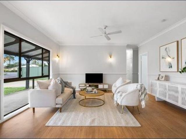Comfortable Family Living in Waterford West
