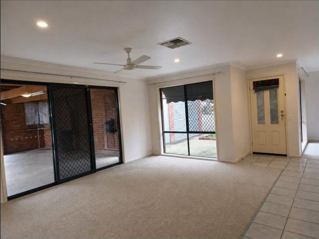 Comfortable Family Living in West Wodonga