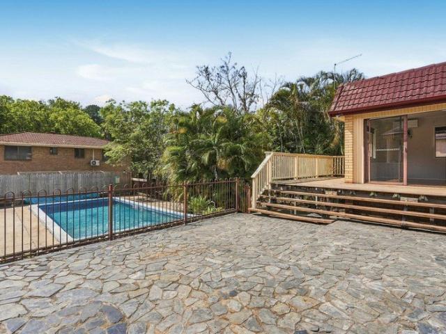 Comfortable Family Living with a Pool