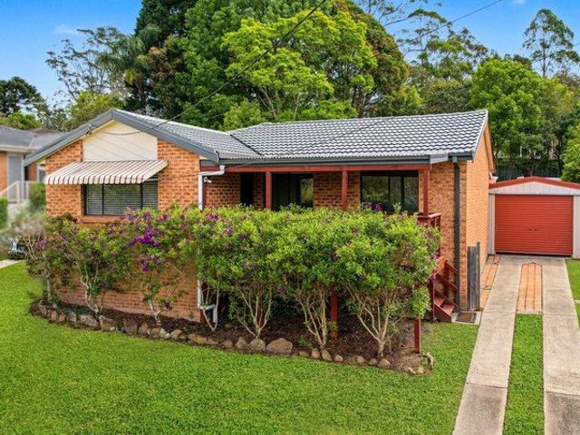 Comfortable Family Living with a Spacious Backyard