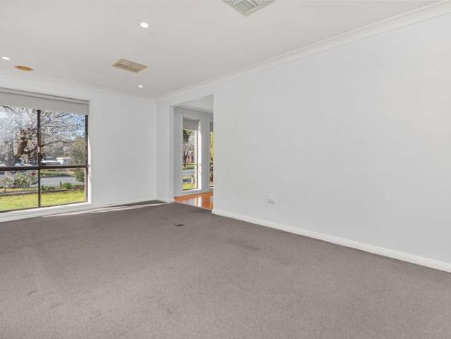 Comfortable Family Living with a Spacious Backyard