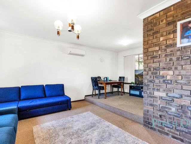 Comfortable Family Living with a Spacious Backyard in Bull Creek