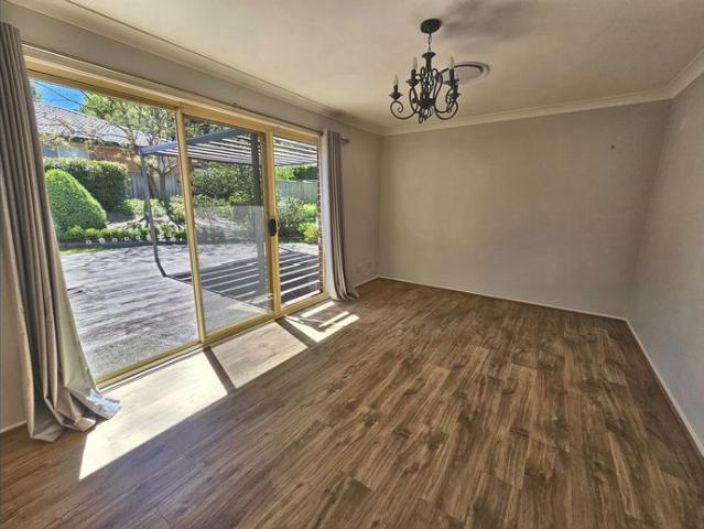 Comfortable Family Living with Garden Maintenance Included