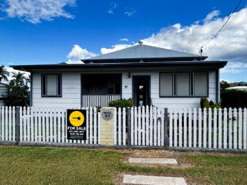 Comfortable Family Living with Solar, Shed & Outdoor Entertaining Area