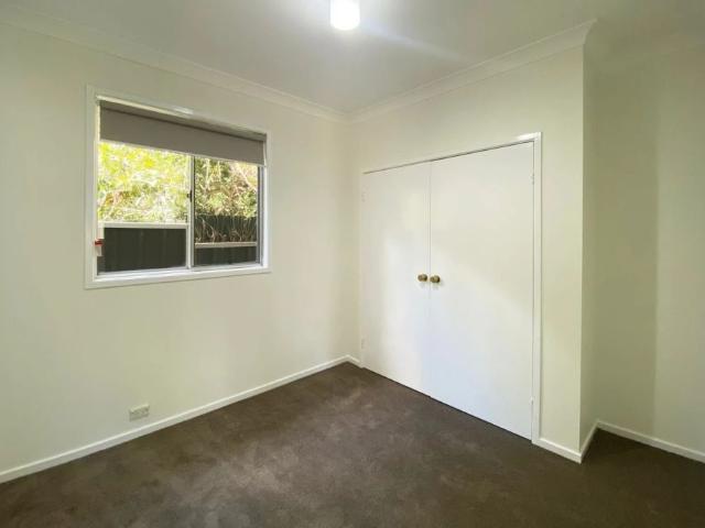 Comfortable Family Living with Space for Up to 4 Vehicles!