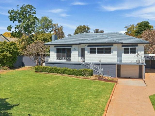 Comfortable Family Living with Space Inside and Out