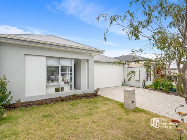 Comfortable Family Living with Space, Style and Practicality