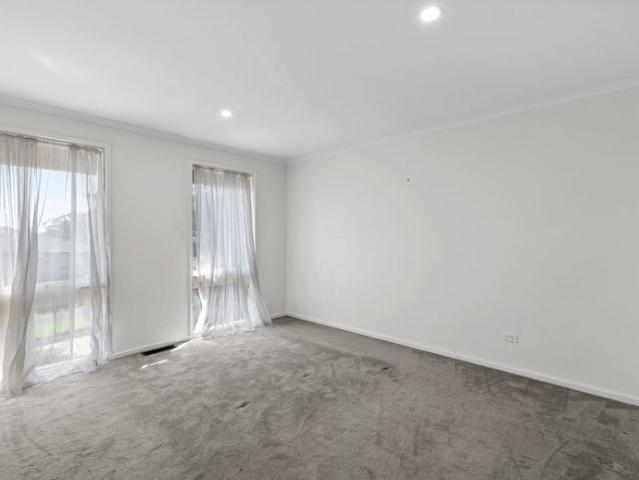 Comfortable Family Living with Space to Entertain