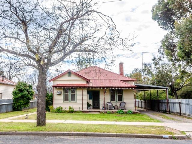 Comfortable Family Living with Plenty of Space