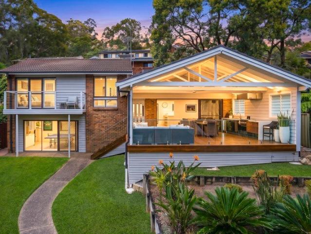 Comfortable Family Retreat, Perfect for Year Round Entertaining