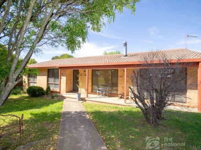 COMFORTABLE FOUR BEDROOM HOME WITH A POOL