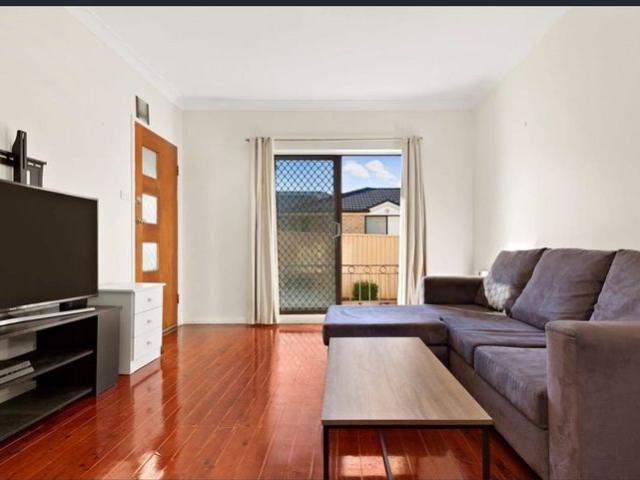 Comfortable full brick apartment for modern living