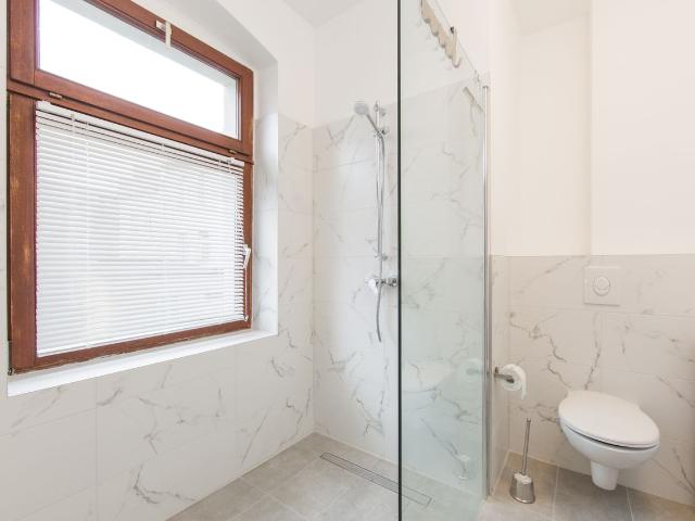 Comfortable, fully furnished studio, Berlin Amsterdam Apartments for Rent