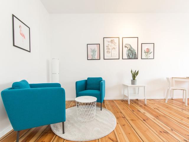 Comfortable, fully furnished studio, Berlin Amsterdam Apartments for Rent