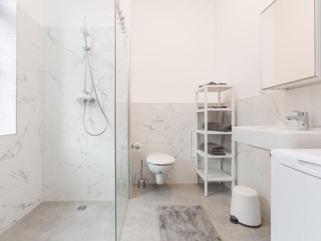 Comfortable, fully furnished studio, Berlin Amsterdam Apartments for Rent