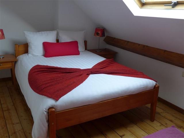 Comfortable furnished duplex in Chatelain