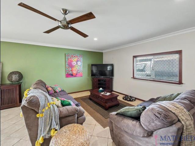Comfortable Living in Bluff Point