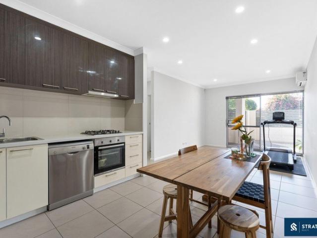 Comfortable Ground Floor Living in a Prime Location!