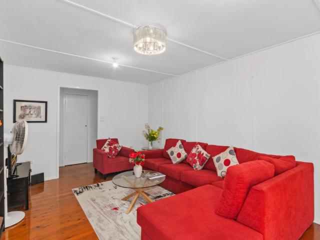 Comfortable Hight Set with Large Powered Shed
