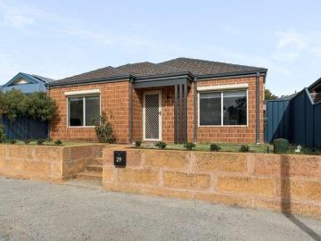 COMFORTABLE HOME ACROSS FROM PARK